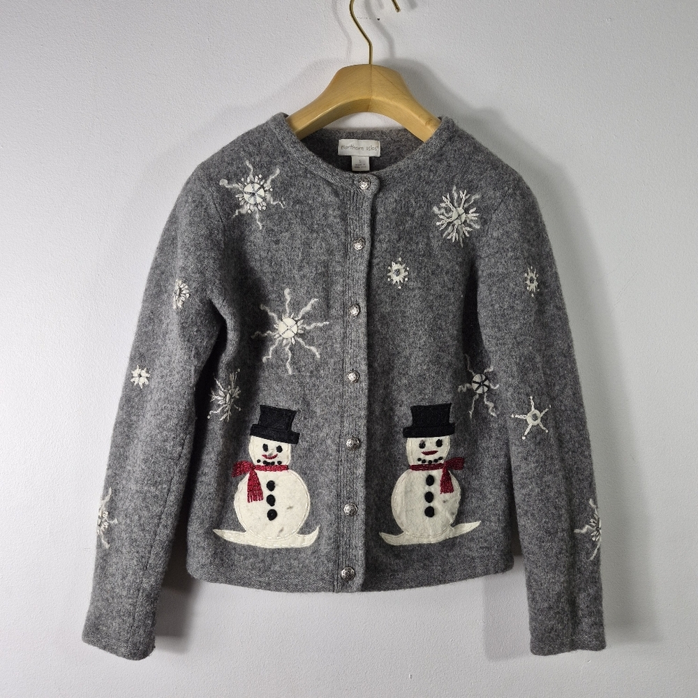 Northern Isles Christmas Gray100% Wool Snowman Sweater with Silver Buttons
